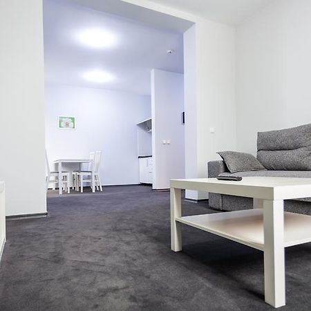 Rakhiv Hotel & Apartments Extérieur photo