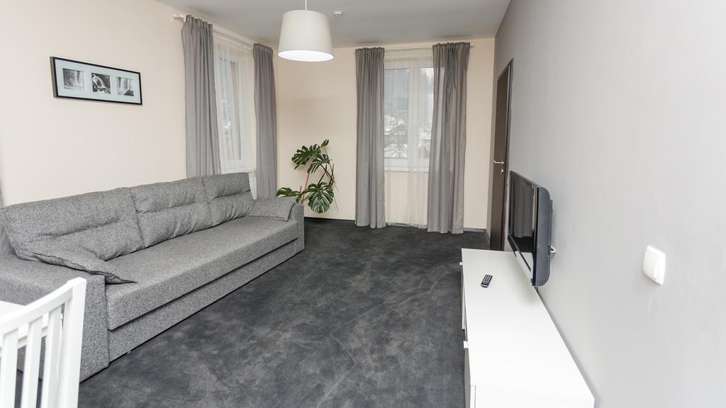 Rakhiv Hotel & Apartments Extérieur photo